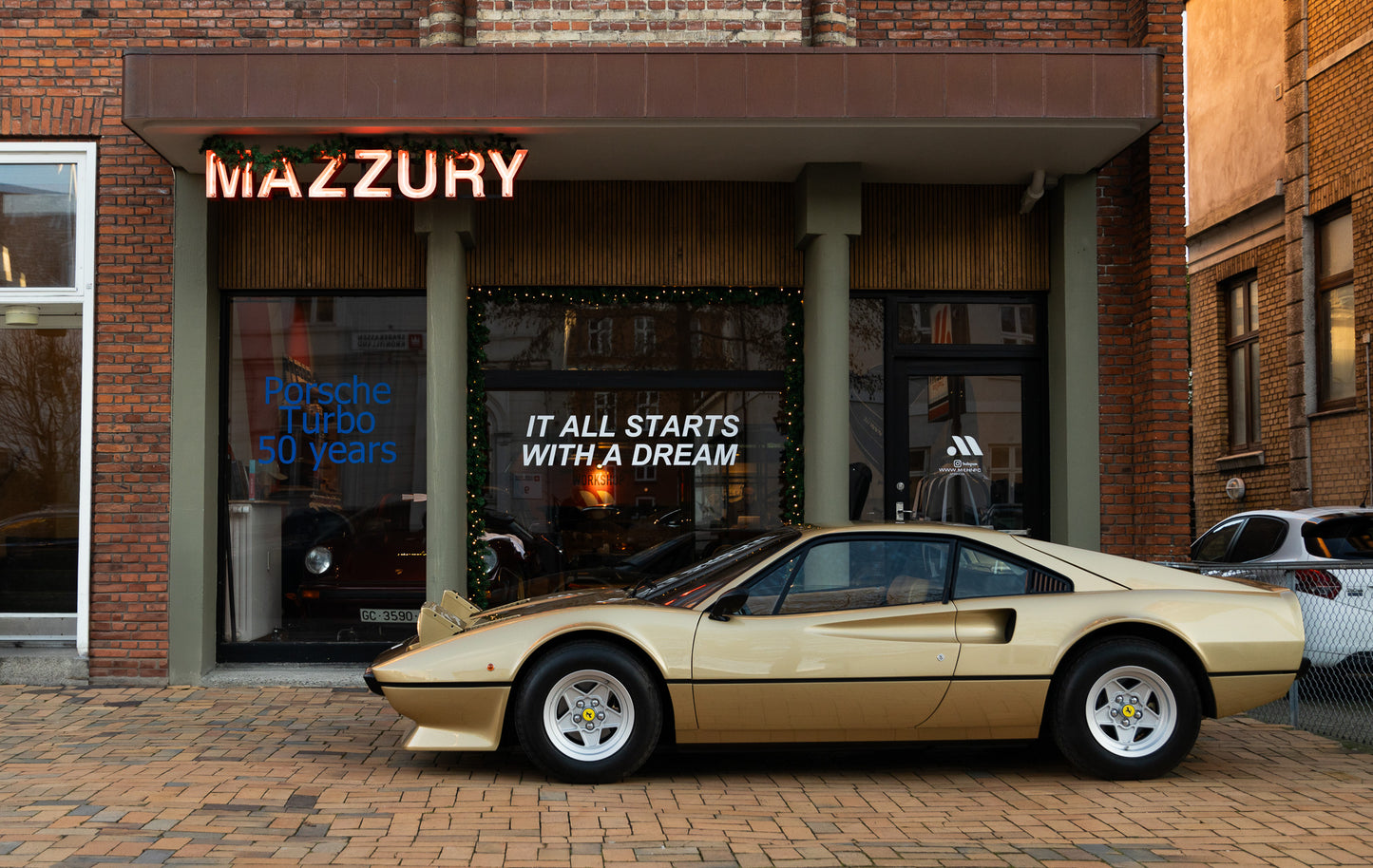 Ferrari 308 GTB 'Vetroresina' by Scaglietti