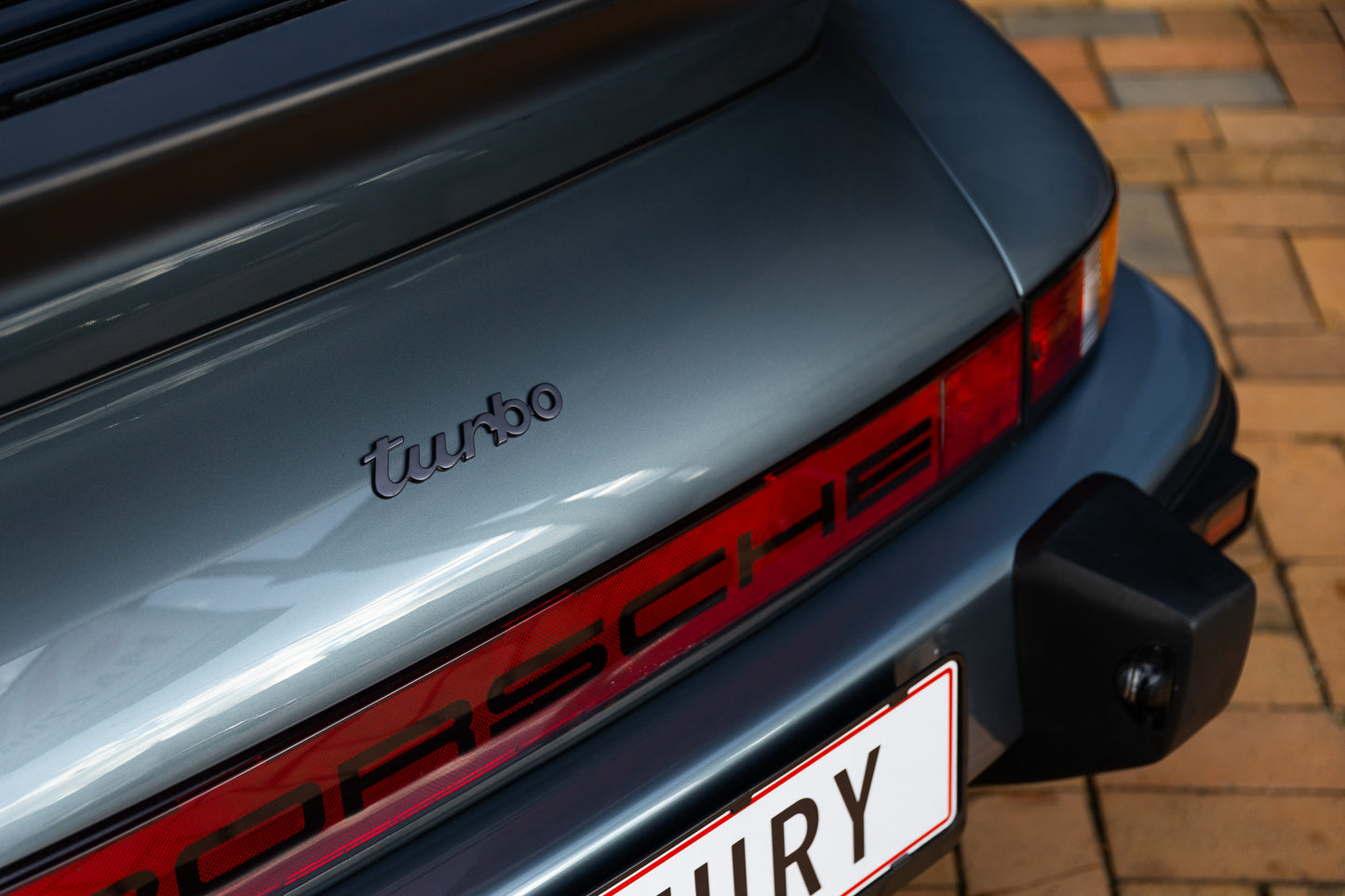 Porsche 911 930 Turbo 3.3 - SOLGT