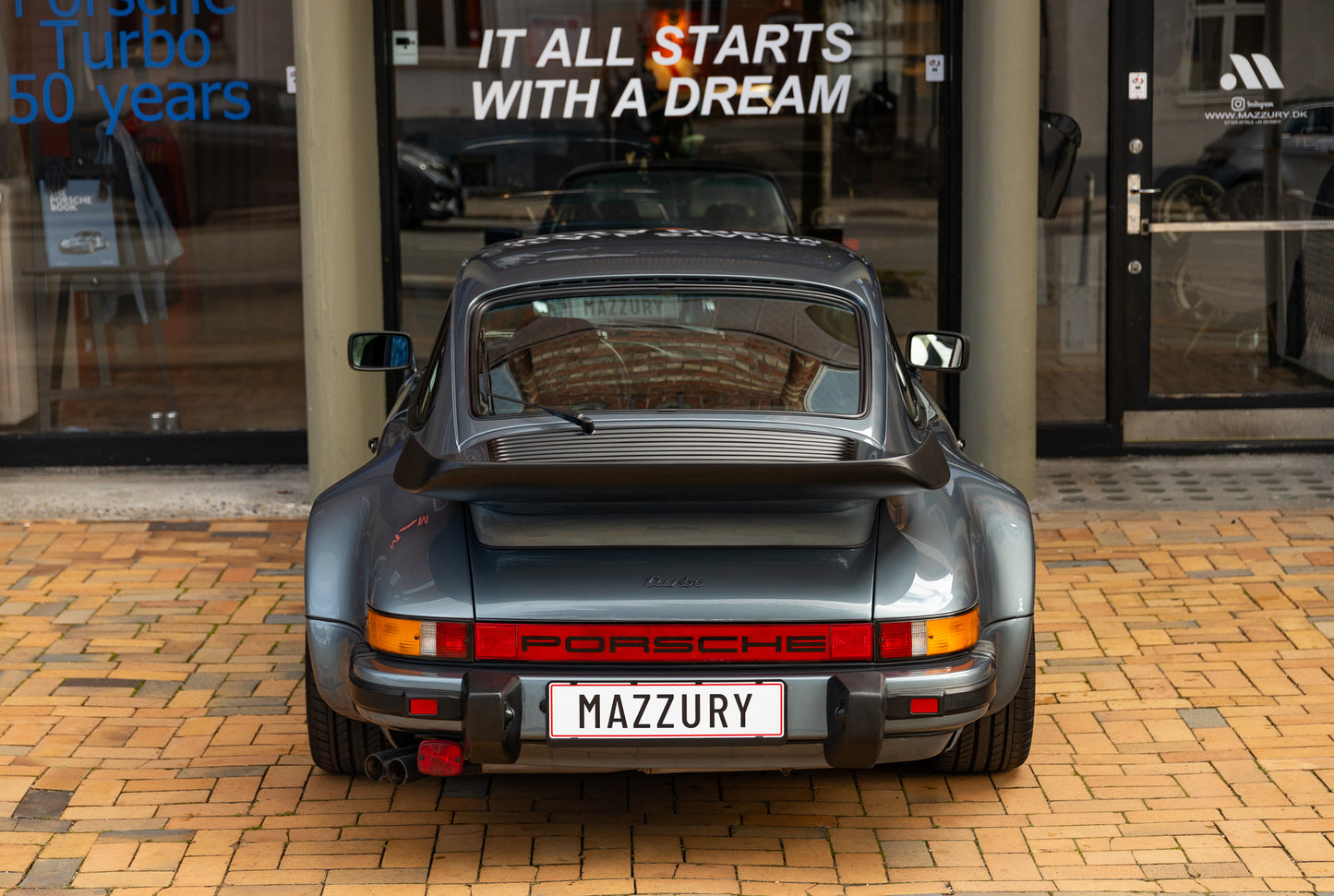 Porsche 911 930 Turbo 3.3 - SOLGT