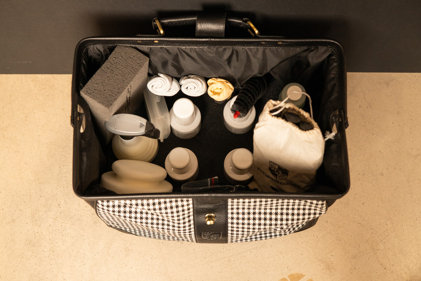 Porsche bilpleje-kit