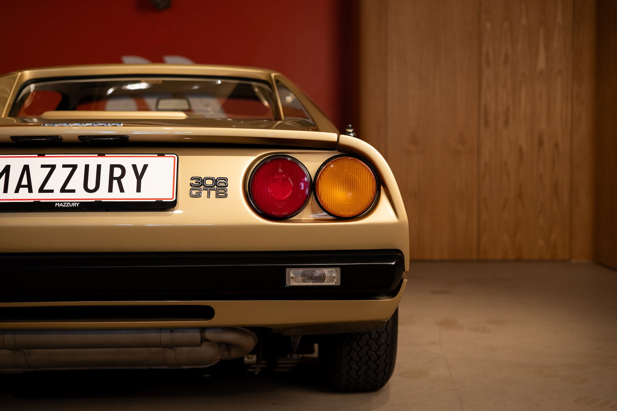 Ferrari 308 GTB Vetroresina