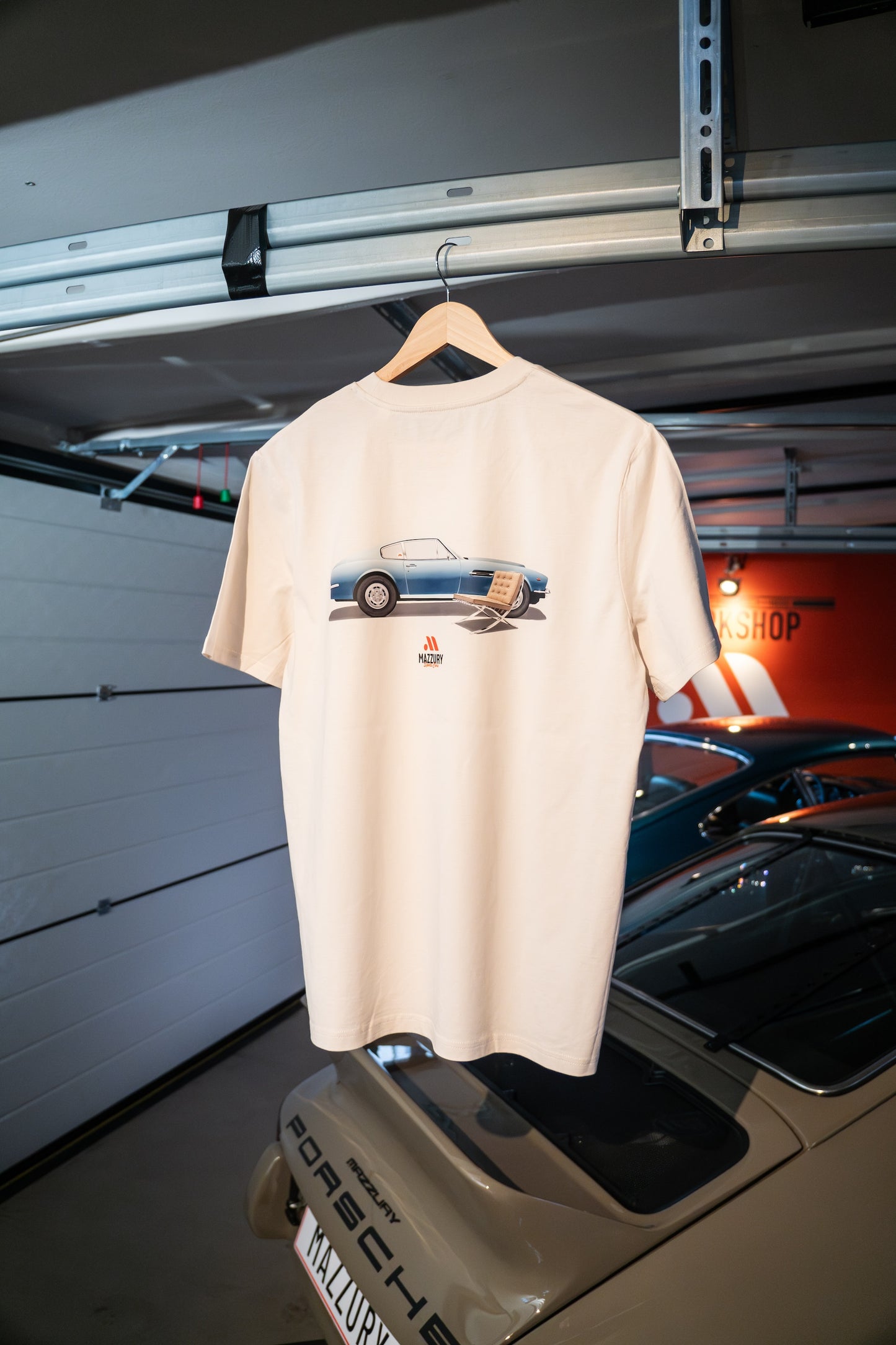 Mazzury Aston Martin - T-Shirt Cremefarvet