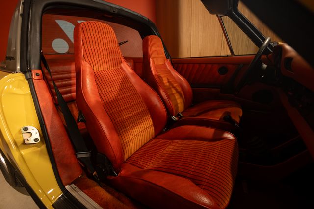 Porsche 911 Targa - Reserved
